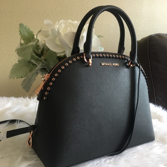 Last one❗️Michael Kors Large Emmy Satchel - Picture 3 of 7